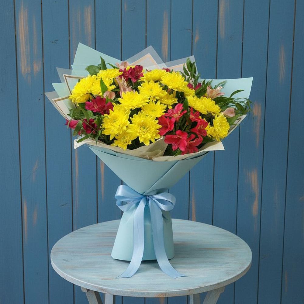 Букет цветов из: Альстромерии и Хризантемы в Кавказской