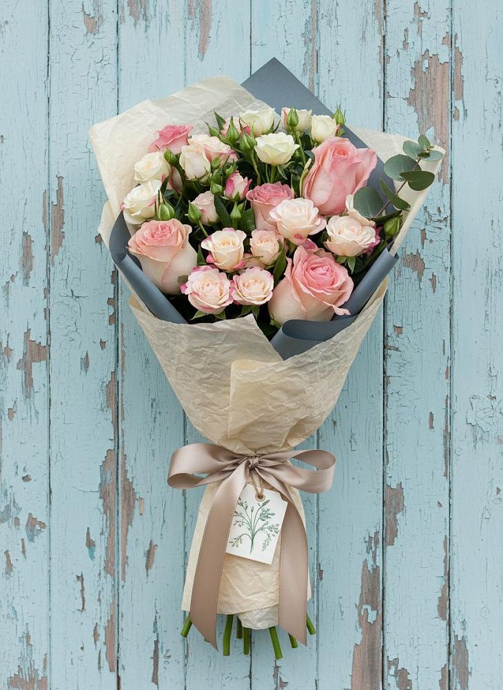 Букет цветов из: Розы в Кавказской