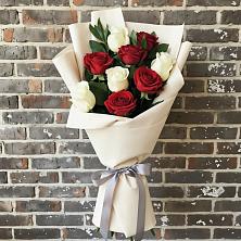 Букет цветов из:  Розы в Кавказской