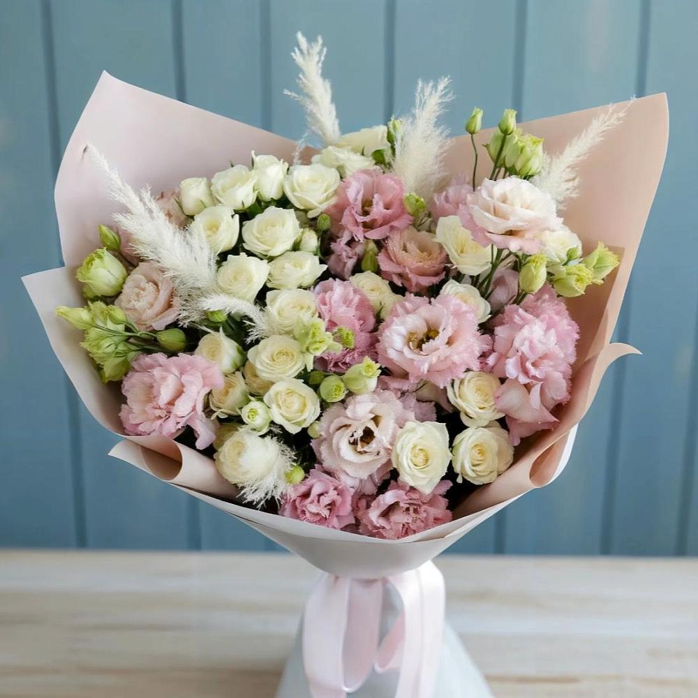 Букет цветов из: Альстромерии и Розы в Кавказской