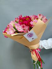 Букет цветов из:  Альстромерии в Кавказской