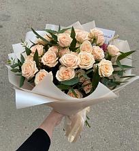Букет Кремовые розы Латте в Кавказской