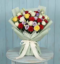 Букет цветов из:  Розы в Кавказской