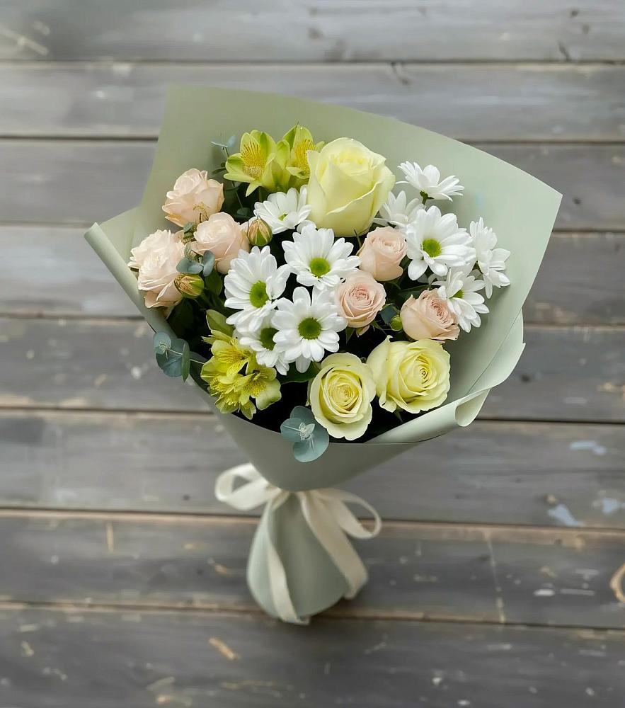 Букет цветов из: Альстромерии, Розы и Хризантемы в Кавказской