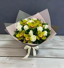 Букет цветов из:  Орхидеи и Розы в Кавказской