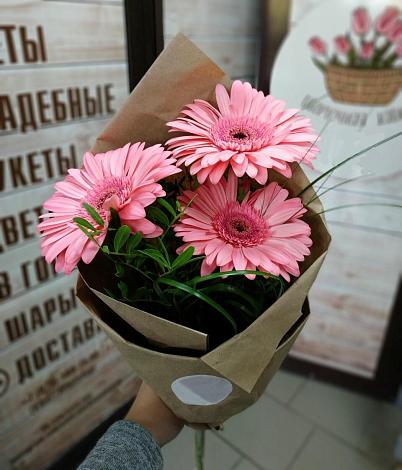 Букет цветов из: Герберы в Кавказской