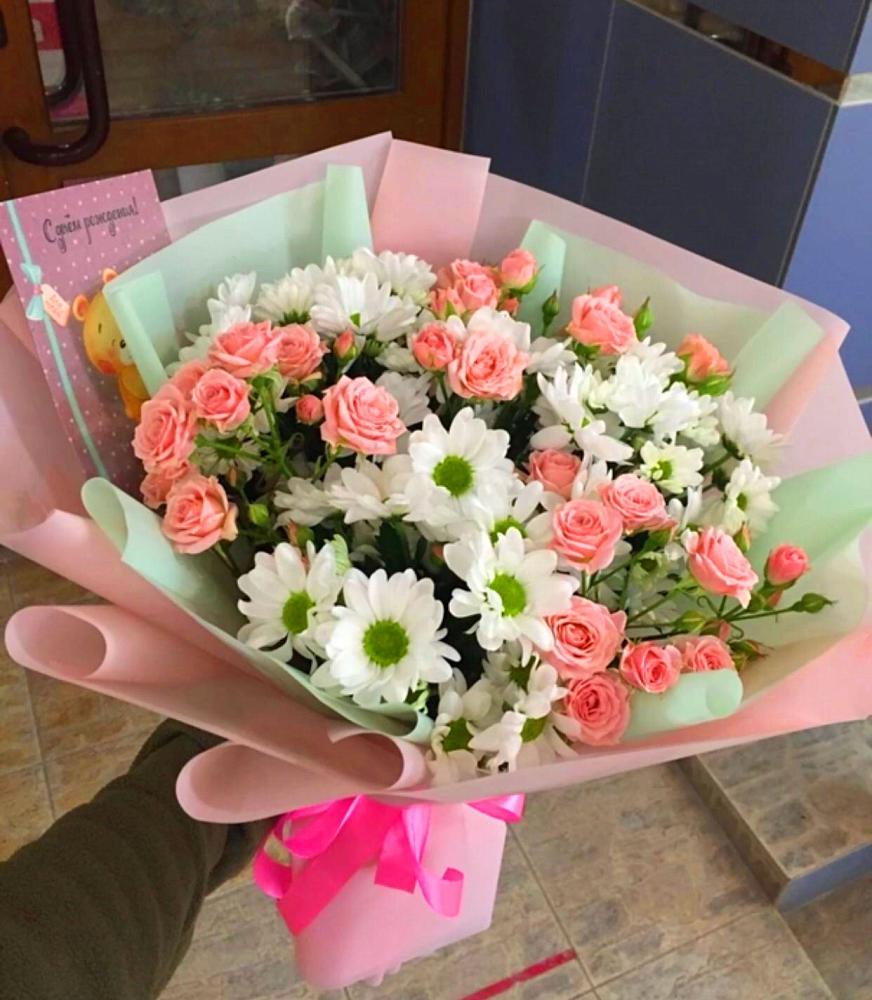 Букет цветов из: Розы и Хризантемы в Кавказской