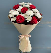 Букет цветов из:  Розы и Хризантемы в Кавказской