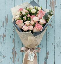 Букет цветов из:  Розы #REPLACE_PRED# Кавказской