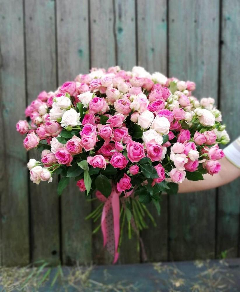 Букет Розовые кустовые розы Натали и Лав Лидия в Кавказской