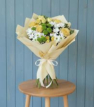 Букет цветов из:  Хризантемы и Розы в Кавказской