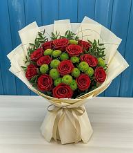 Букет цветов из:  Розы и Хризантемы в Кавказской