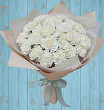 Букет цветов из:  Гвоздики в Кавказской